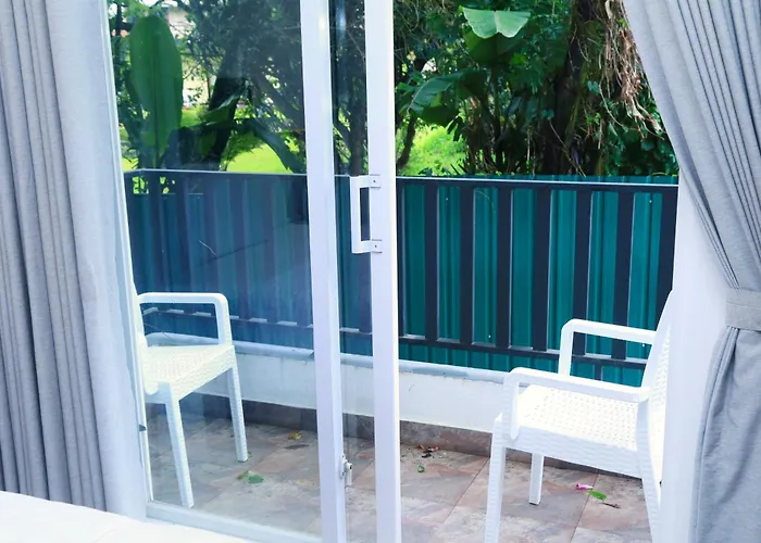 Ajymth Luxury Apartments - Lakeview Residencies - F24