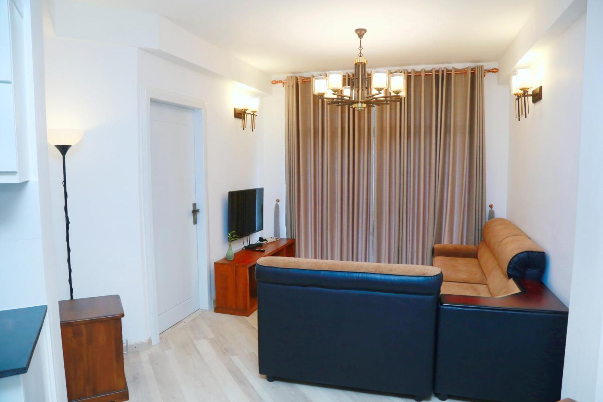 Ajymth Luxury - Lakeview Residencies - F24 * Нувара-Елія